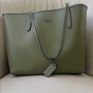 Coach Military Green/Gun Metal Leather City Tote NWOT